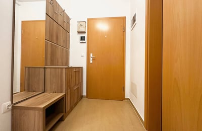 Аренда уютной 2-комнатной квартиры в Брашове, Румыния